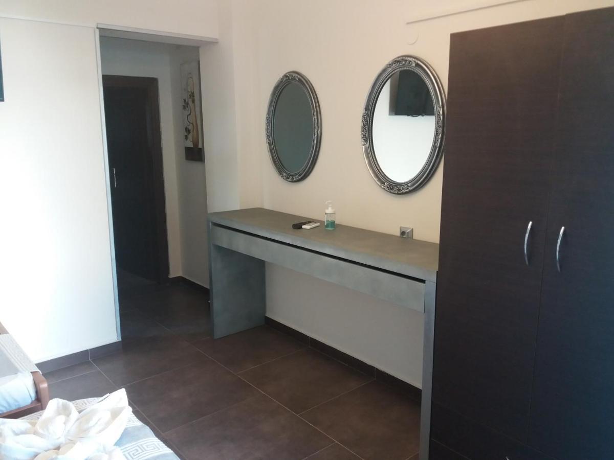 Hotel Alexandros II Toroni Bagian luar foto